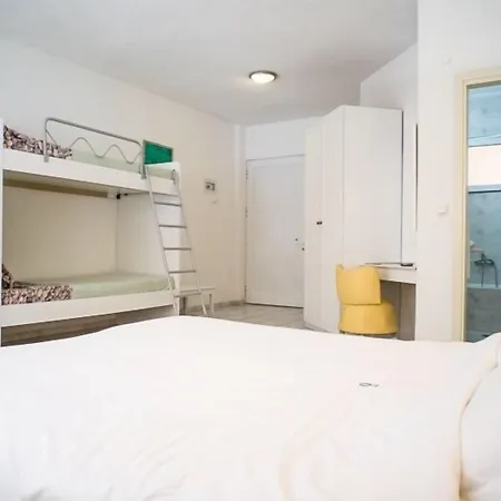 Dryades Hotel-3